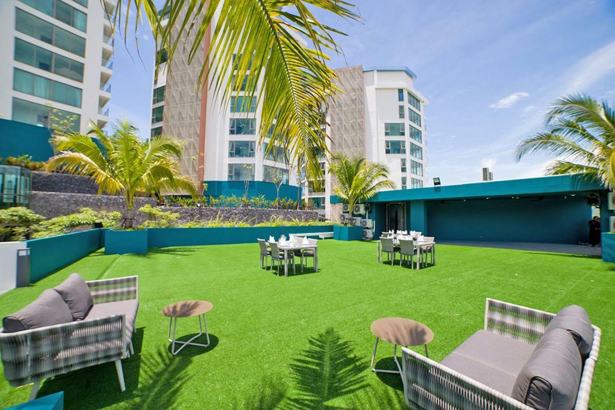 Oceana Sea View Apartments - Παραλία Καμάλα Εξωτερικό φωτογραφία